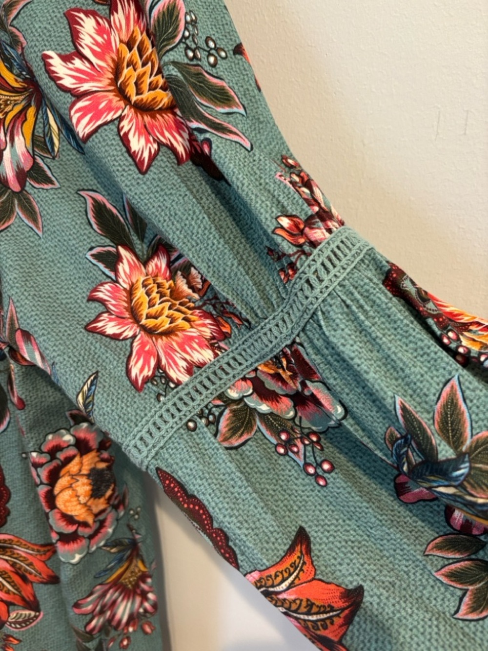 Farm Rio for Anthropologie Floral Peasant Blouse Size Large - Picture 7 of 12
